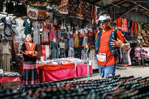 BIB: 
                            <button type="button" onclick="openModal(25581662)" class="btn btn-primary btn-sm float-right btn-popup" data-toggle="modal" data-target=".modal-high-quality">
                        <i class="fas fa-shopping-cart"></i> Add to Cart
                    </button>
                                            <button type="button" onclick="isThisMe(25581662, true)" class="btn btn-success btn-sm float-right btn-popup btn-isme hidden" data-toggle="tooltip" data-placement="bottom" title="นี่คือรูปของคุณใช่ไหม คลิกที่นี่เพื่อเอาเข้าอัลบั้ม">
                        <i class="fas fa-plus"></i> Add to album
                    </button>
                    <button type="button" onclick="isThisMe(25581662, false)" class="btn btn-warning btn-sm float-right btn-popup btn-isnotme hidden">
                        <i class="fas fa-ban"></i> Remove from album
                    </button>